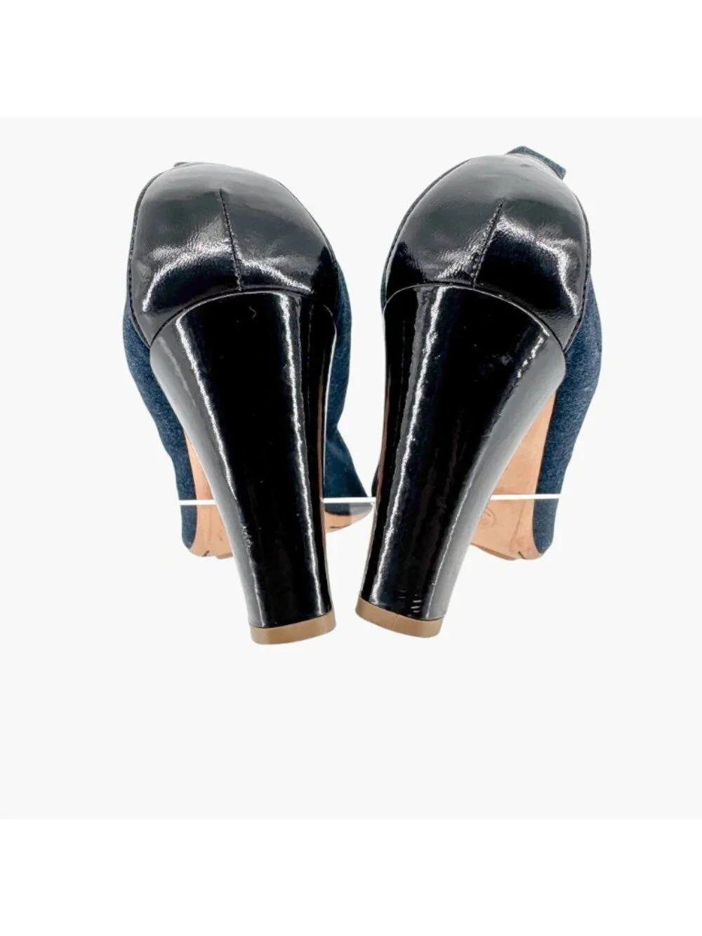 Chanel Elastic CC Logo Blue Denim Pumps High Heels Size 39 US 8-8.5 Women